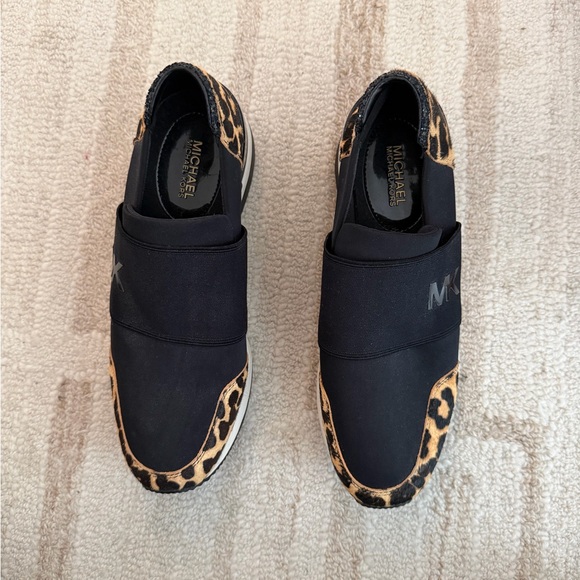 Michael Kors Leopard Print Shoes - Picture 3 of 6